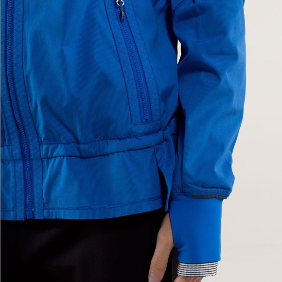 Lululemon Run: Bandit Jacket - Baroque Blue - 4 - Picture 6 of 12